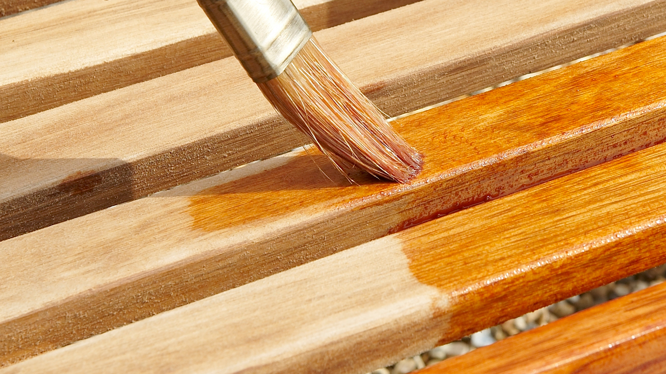 restore your garden bench 3